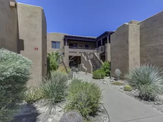 Photo #1: 6070785 Listing