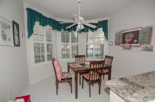 Photo #4: 6070787 Listing
