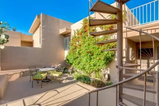 Photo #6: 6070965 Listing 