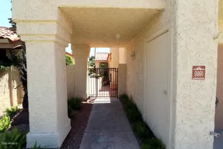 Photo #2: 6071381 Listing