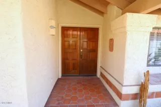 Photo #5: 6071381 Listing