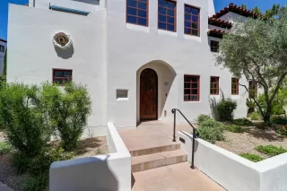 Photo #4: 6072013 Listing