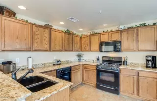 Photo #6: 6072079 Listing 