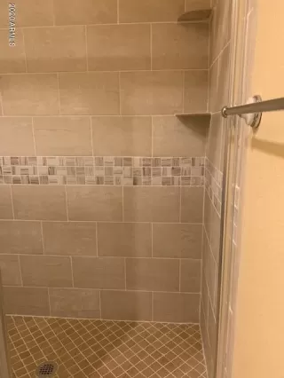 Photo #6: 6072348 Listing 