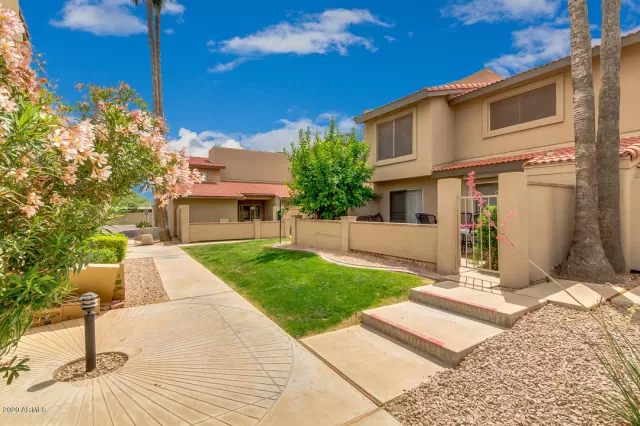 MLS: 6072619 Condo For Sale