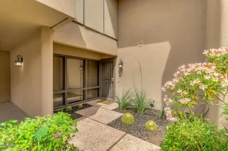 Photo #4: 6072619 Listing