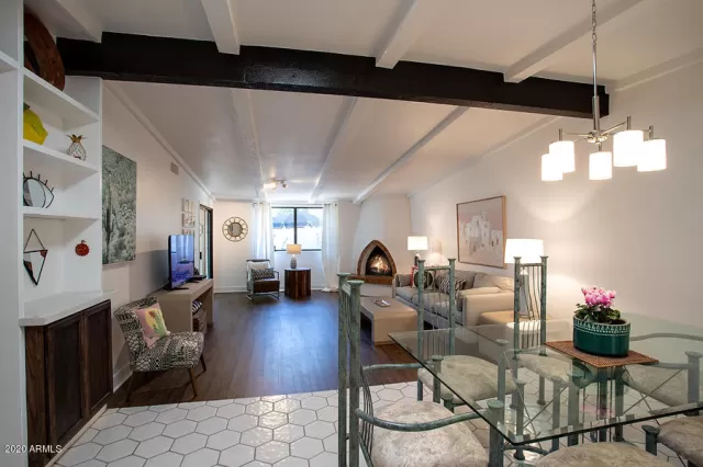 MLS: 6072792 Condo For Sale