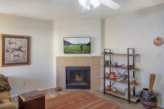 Photo #4: 6072944 Listing