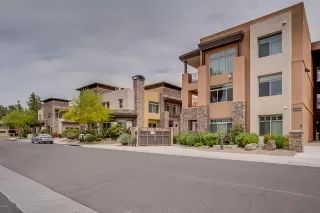 Photo #3: 6072965 Listing