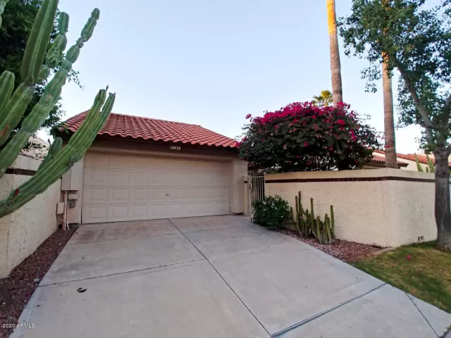 MLS: 6073211 Condo For Sale