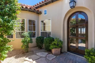 Photo #3: 6073361 Listing