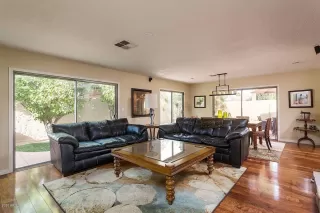 Photo #3: 6073410 Listing 