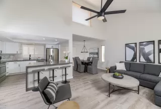 Photo #2: 6073507 Listing 