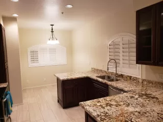 Photo #5: 6074319 Listing 