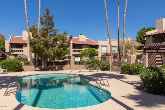 MLS: 6074543 Condo For Sale