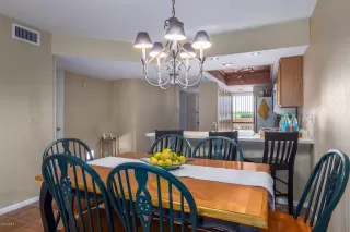 Photo #5: 6074543 Listing