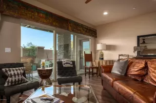 Photo #3: 6074614 Listing