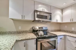 Photo #6: 6074634 Listing