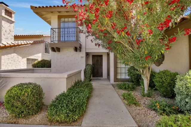 MLS: 6074695 Condo For Sale