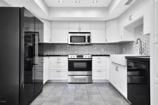 Photo #4: 6074695 Listing 