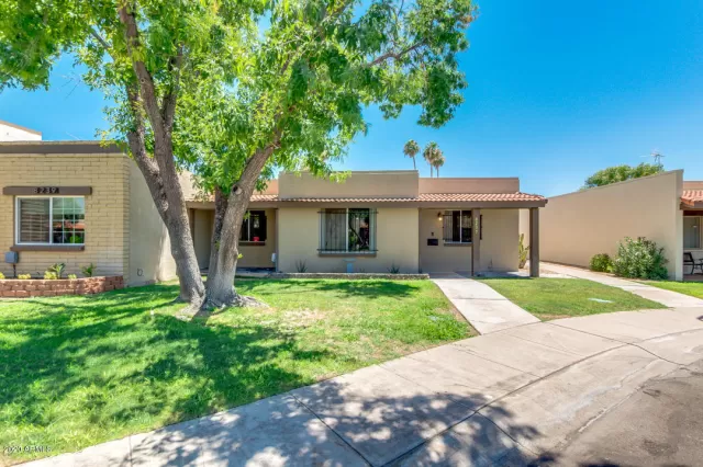 MLS: 6075070 Condo For Sale