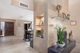 Photo #4: 6075226 Listing 