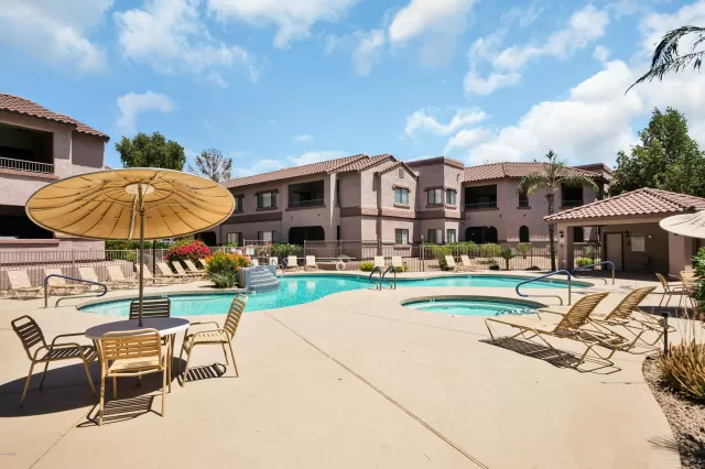 MLS: 6075271 Condo For Sale