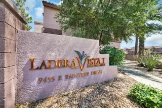 Photo #1: 6075271 Listing