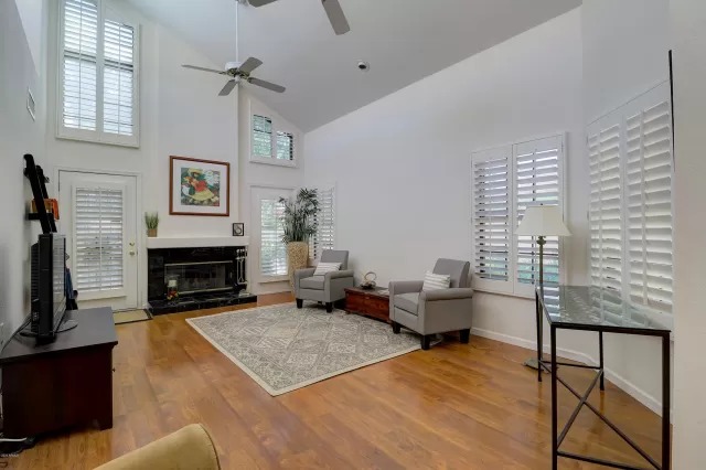 MLS: 6075321 Condo For Sale