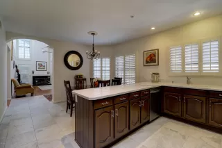 Photo #4: 6075321 Listing