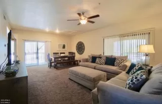 Photo #2: 6075416 Listing 