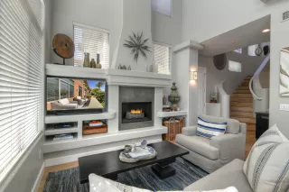 Photo #2: 6075556 Listing 