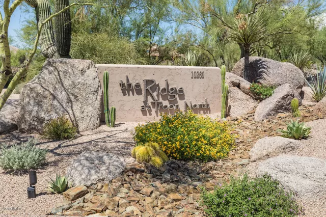 MLS: 6075588 Condo For Sale