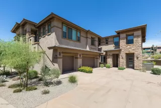 Photo #2: 6075588 Listing