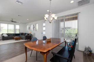 Photo #6: 6075588 Listing