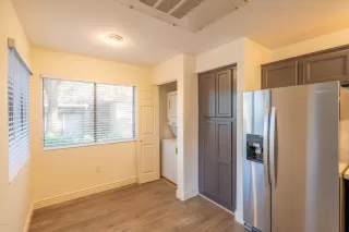 Photo #2: 6075636 Listing