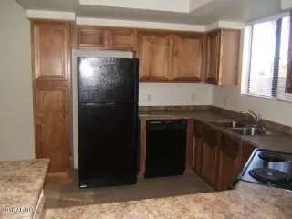 Photo #4: 6075857 Listing