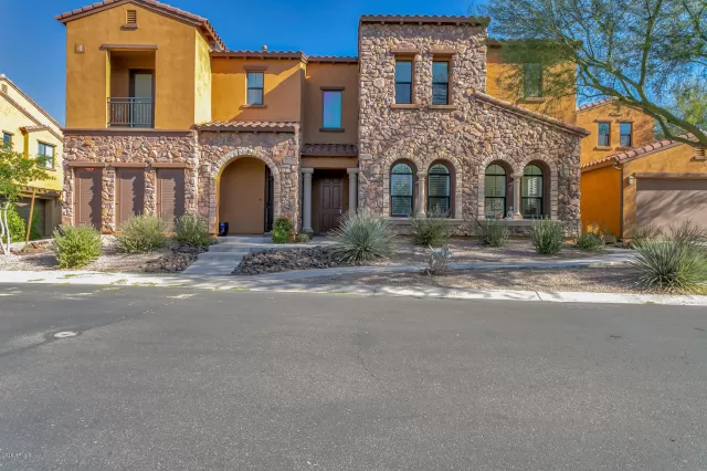 MLS: 6076028 Condo For Sale