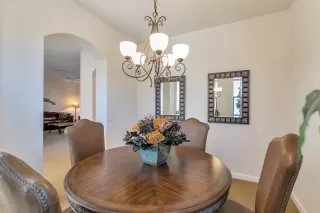 Photo #6: 6076028 Listing 