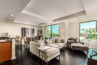 Photo #2: 6076094 Listing