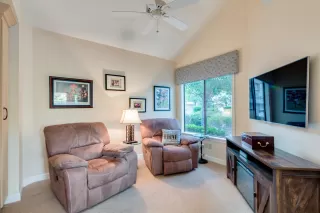 Photo #5: 6076562 Listing 