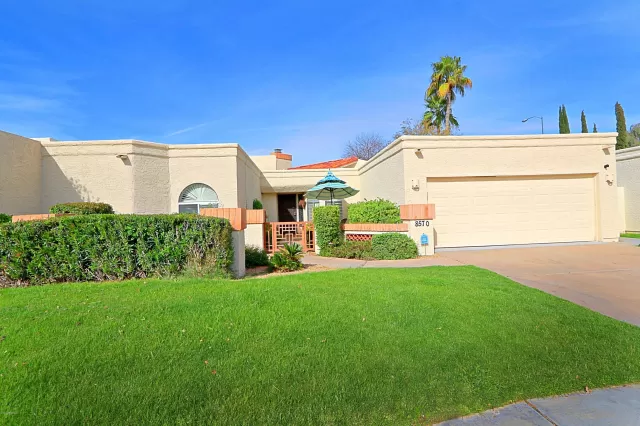 MLS: 6076919 Condo For Sale