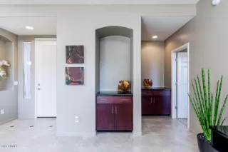 Photo #2: 6077114 Listing