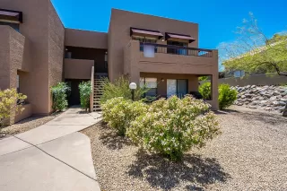 Photo #2: 6077778 Listing
