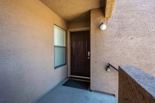 Photo #4: 6077778 Listing