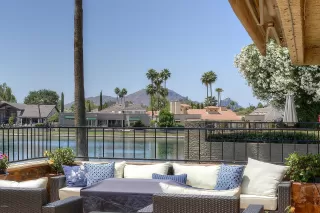 Photo #1: 6077868 Listing