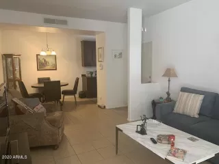 Photo #5: 6077904 Listing