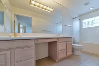 Photo #4: 6078027 Listing 