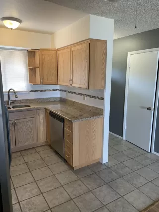 Photo #4: 6078420 Listing 