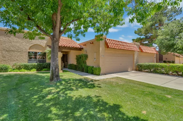 MLS: 6078510 Condo For Sale